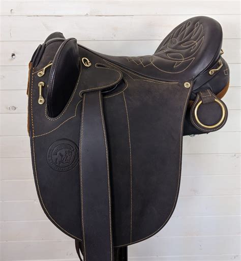 endurance saddlery australia.